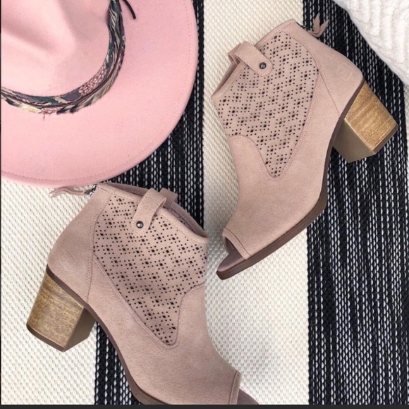 Laser Cut Suede Peep Toe Ankle Bootie - Picture 7 of 7